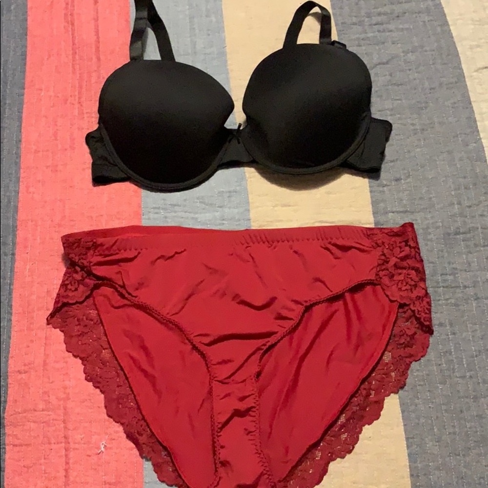 BRAND NEW Joe Boxer Intimates Set